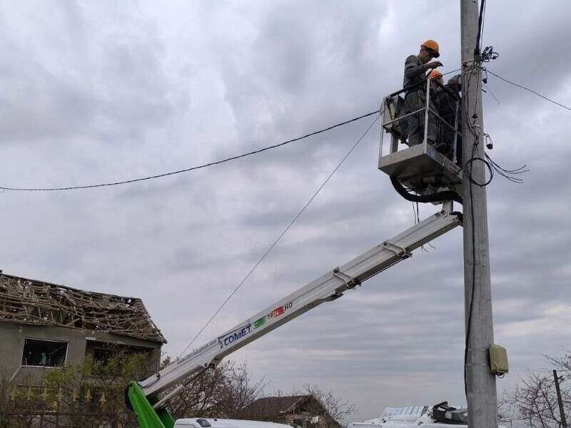 За тиждень ДТЕК повернув світло в оселі понад 364 тис. родин після обстрілів