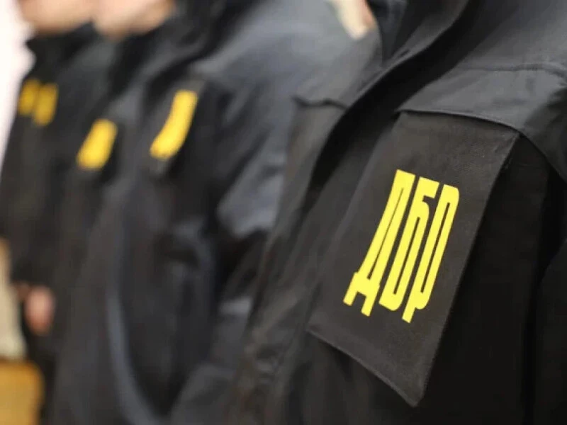 Забрав собі понад 4 млн грн. ДБР підозрює київського прокурора в розкраданнях під час обшуків