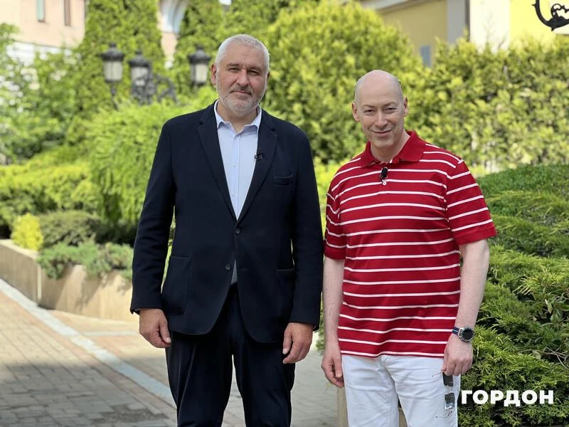 Путін в істериці – виходу немає, усіх ветеранів СВО пошлють у Сибір, що з Покровськом. Інтерв'ю Гордона із Фейгіним. Відео G