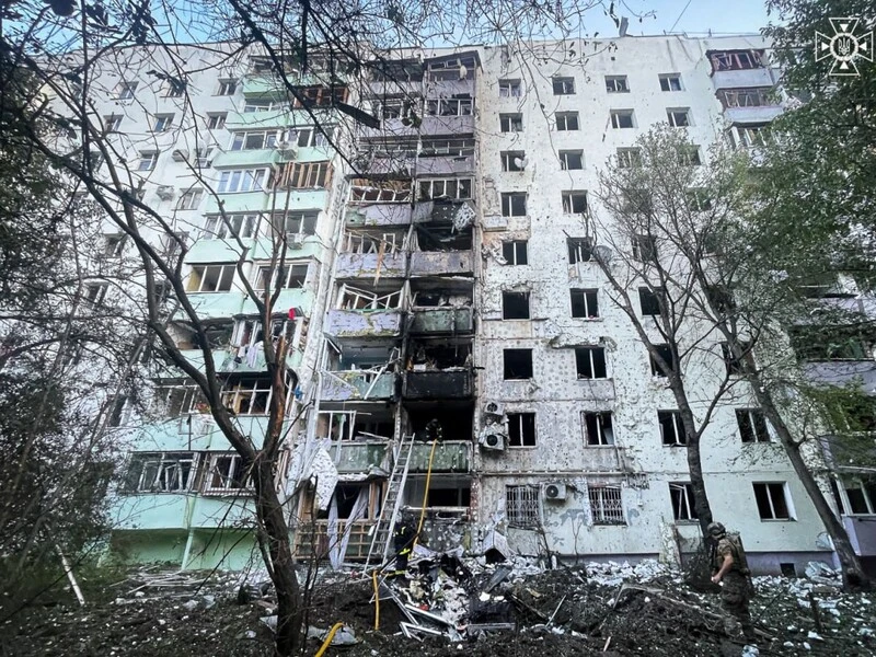 Зросло число загиблих внаслідок обстрілу Чернівців, глава ОДА розповів про нову жертву