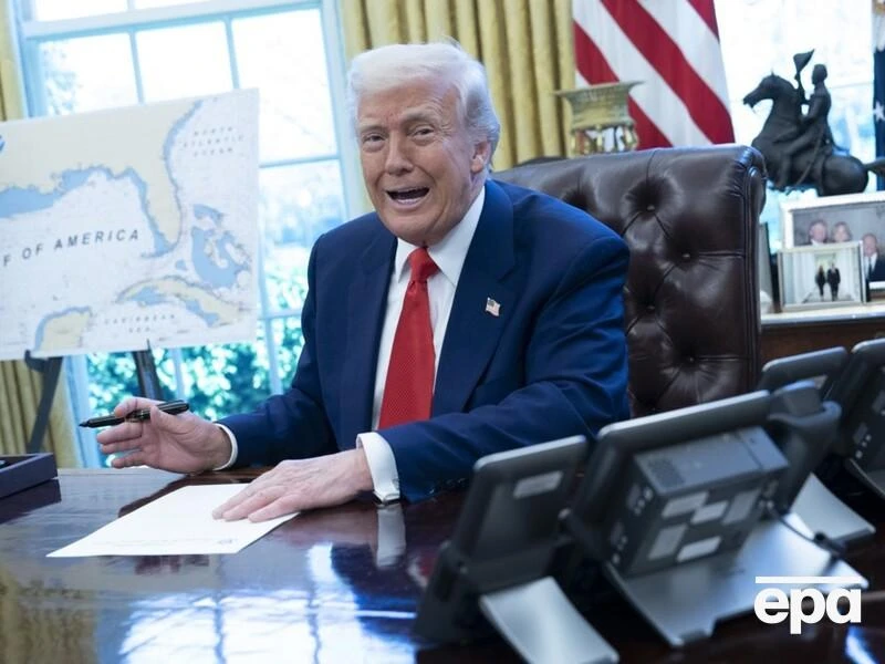 ЗМІ дізналися, як Трамп передумав щодо мит і хто переконував його зупинити дію тарифів