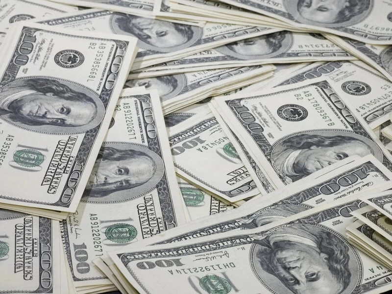 США і ЄС не можуть дійти згоди щодо кредиту для України на $50 млрд із використанням активів РФ – Politico