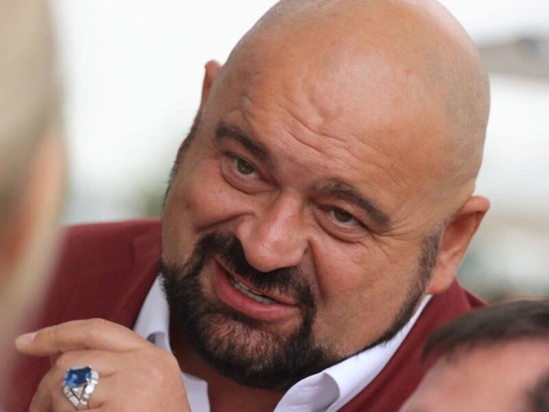 Український екс-міністр, якого засудили за рекордний хабар, зіграв доньці у Тоскані 