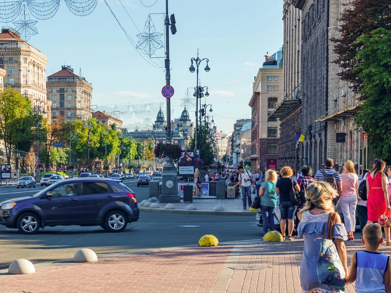 Партія УДАР: Банкова забирає гроші у киян та захисників країни