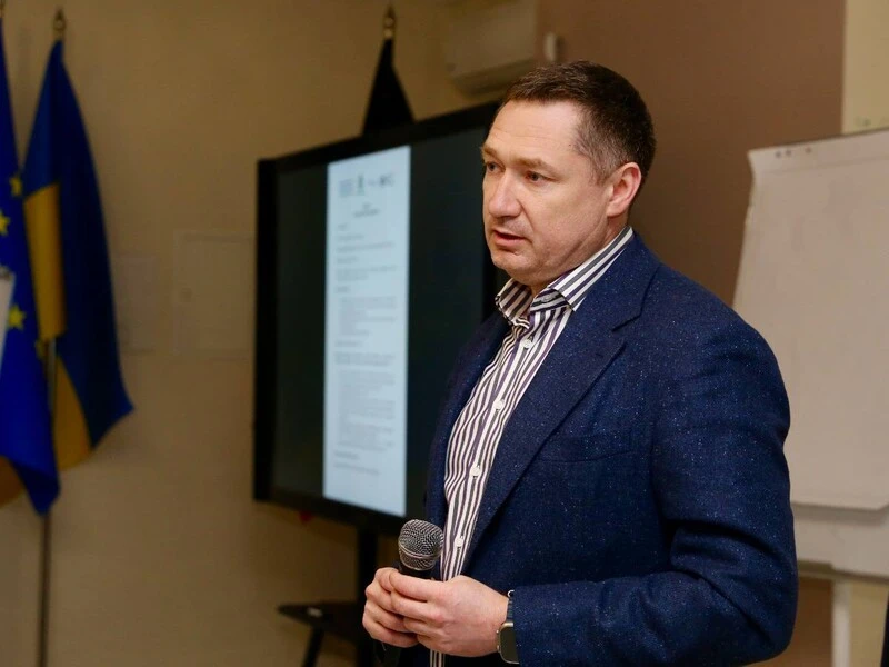 Глава Львівської ОВА закликав перейменувати вулицю Винниченка у Львові. Йому нагадали про Хмельницького