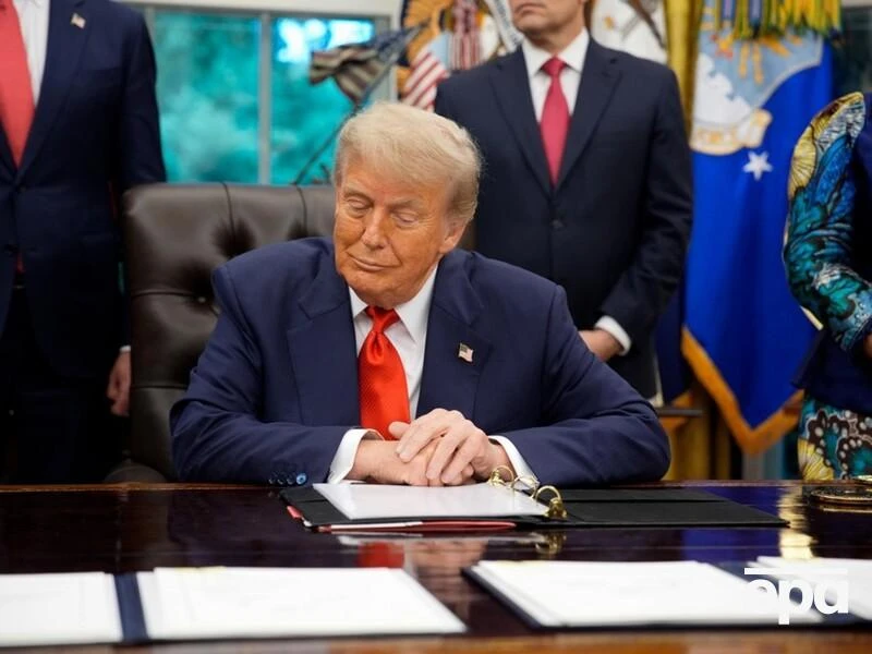 Яценюк: Думаю, Трамп дійсно сподівався, що може подзвонити Путіну, і війна завершиться G