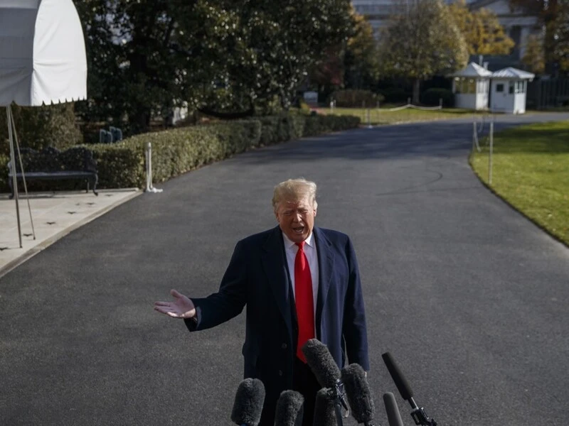 Трамп не досяг від Путіна жодної поступки і просить не принижувати його перед усім світом – The Atlantic