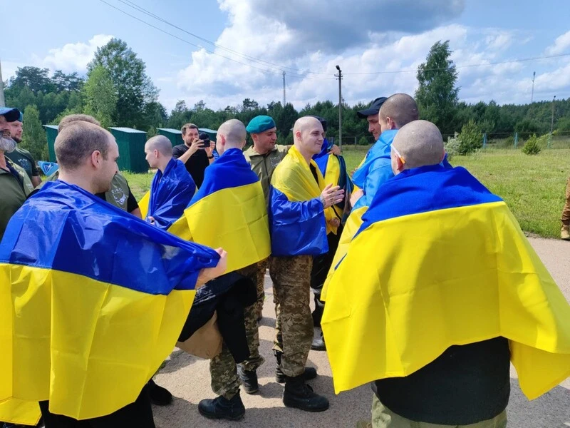 Перший етап обміну. Стало відомо, чому не назвали кількість укранців, що повернулися з полону РФ