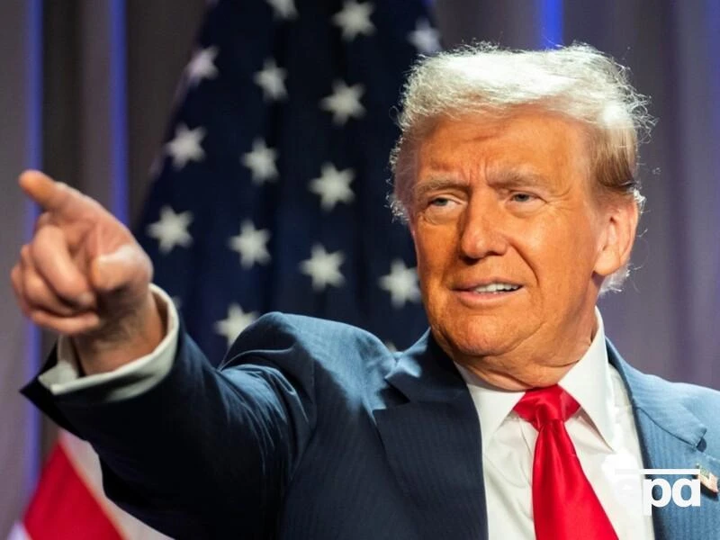 Трамп підтримує удари по Москві й Санкт-Петербургу. FT дізналася подробиці його розмови із Зеленським