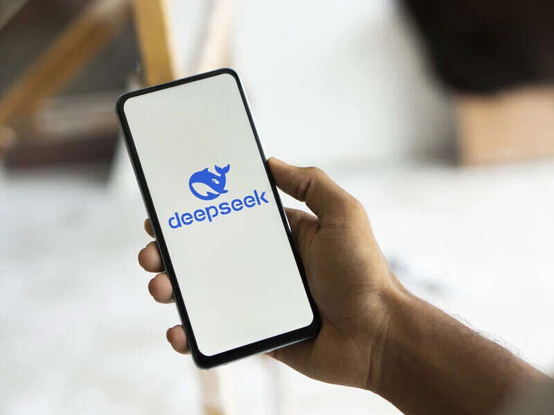 Китайська нейромережа DeepSeek зберігала у відкритому доступі конфіденційні дані користувачів – кіберексперти