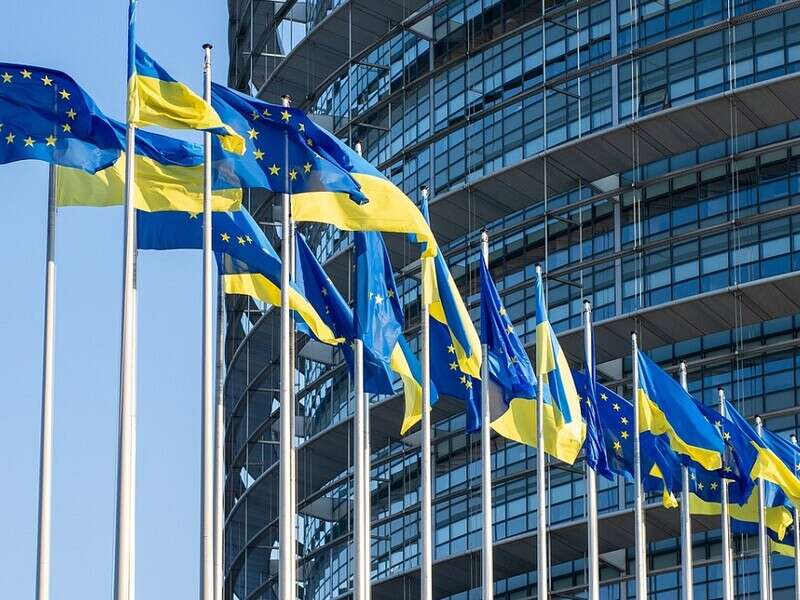 Депутати Європарламенту запропонують позбавити Угорщину права голосу – Politico