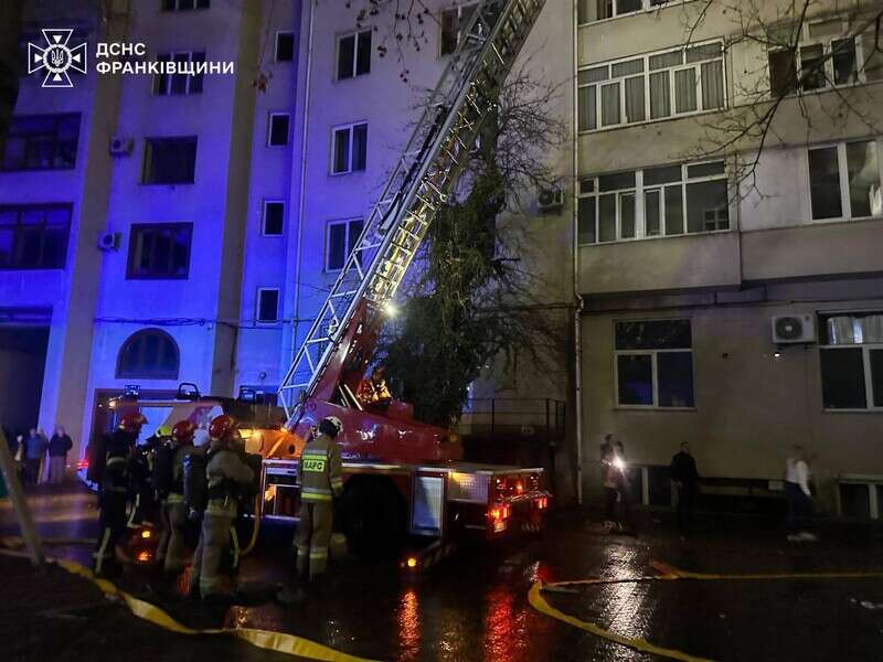 Внаслідок вибуху в Івано-Франківську загинув підліток, вибухнув невстановлений предмет