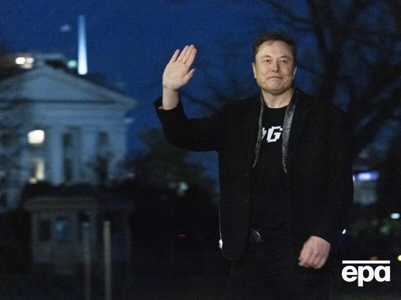 Демократи в Конгресі США вимагають звільнити Маска до літа