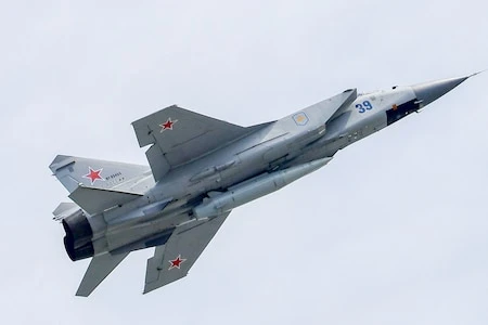 MIG-31 russes dans le ciel de l’Estonie : ce que l’on sait de la dernière provocation de Moscou