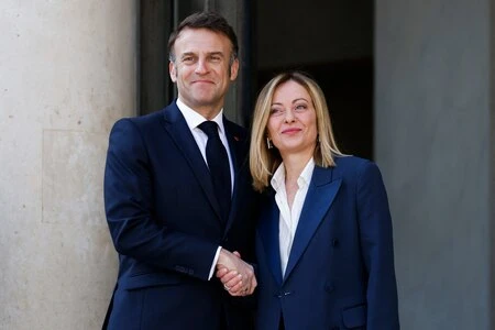 Tentative de rabibochage entre Emmanuel Macron et Giorgia Meloni après des mois de tensions