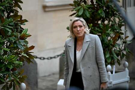 Gouvernement Bayrou : Marine Le Pen, son cadeau de Noël et son pari pour 2025