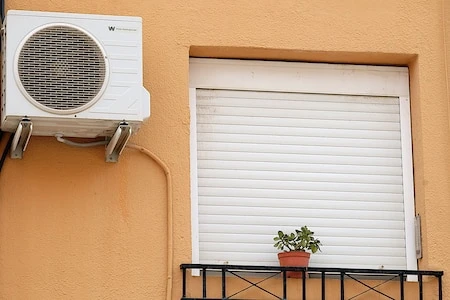 Canicule : pourquoi la France a-t-elle encore la climatisation 