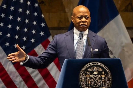 Etats-Unis : comment Donald Trump s’immisce dans la course à la mairie de New York