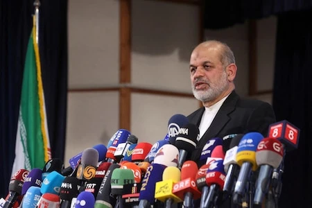 Ahmad Vahidi : la figure de l'aile dure du pouvoir façonne la riposte iranienne