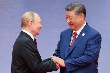 A Pékin, Xi Jinping reçoit Vladimir Poutine pour consolider l'axe sino-russe