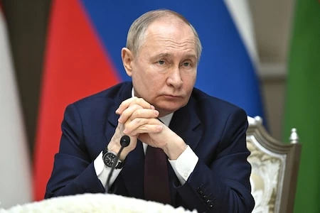 Mikhail Komin : 