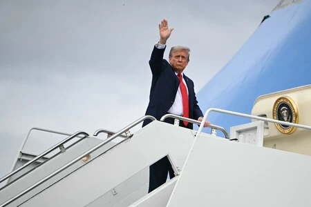 Santé de Donald Trump : les folles spéculations qui agitent l’Amérique