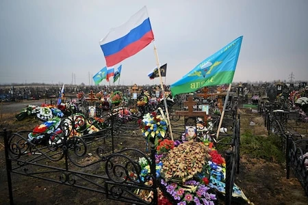 Un million de victimes russes en Ukraine : comment Moscou absorbe ces pertes considérables