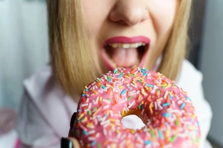 Aliments ultratransformés : pourquoi votre cerveau en redemande