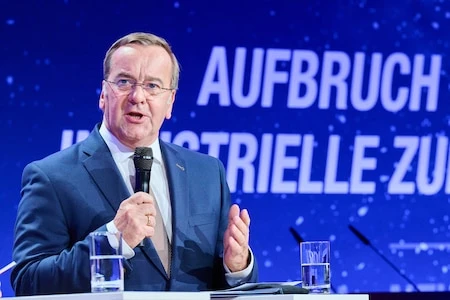 Espace, drones : l'Allemagne s'engage dans une course aux armements