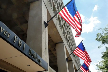 Le FBI sous influence ? La nomination d’un partisan de Donald Trump suscite l’interrogation
