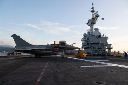 Nucléaire : la course mondiale aux armements s’accélère