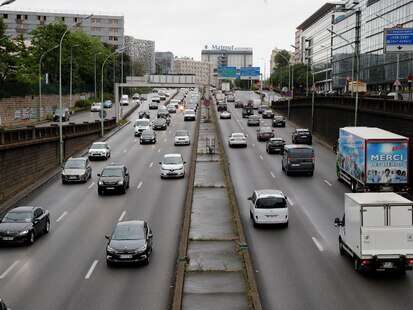 Périphérique de Paris à 50 km/h : la pollution va-t-elle réellement diminuer ?