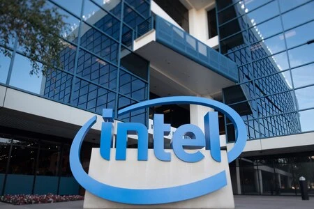 Semi-conducteurs : les dessous de l’accord entre les deux géants Nvidia et Intel