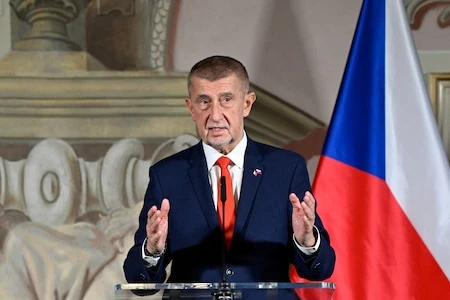 Guerre en Ukraine : après le retour de Babis, le plan tchèque pour armer Kiev s’essouffle