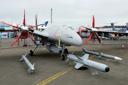 Planeurs sous-marins, robots mitrailleurs... Les drones omniprésents sur tous les champs de bataille
