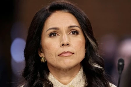 Départ de Tulsi Gabbard : le camp anti-guerre perd du terrain chez Donald Trump