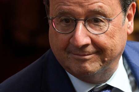 Au PS, le retour de l’indispensable François Hollande : 