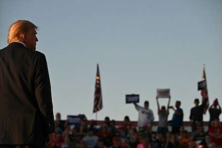 Donald Trump est-il trop âgé ? Quand ses discours décousus rappellent... Joe Biden