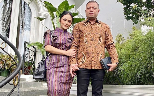 Krisdayanti Ajak Raul Lemos ke Pernikahan Aurel Hermansyah?