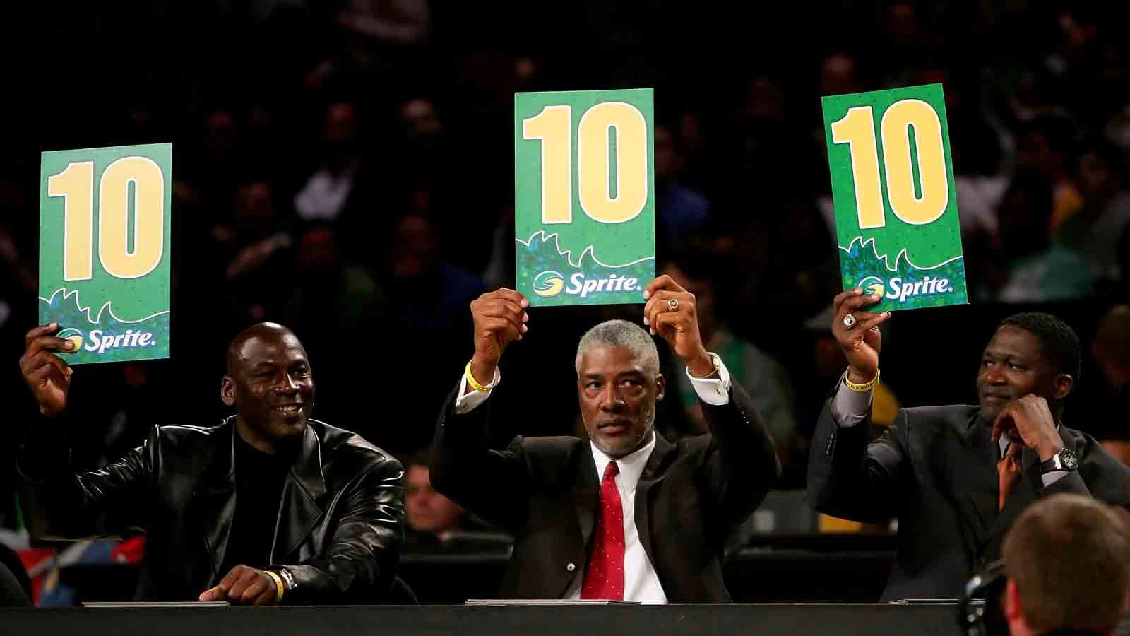 When does the 2024 NBA dunk contest start?