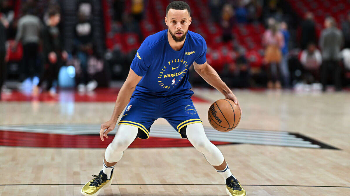 Warriors' Steph Curry debuts ‘Gold Medal' Olympics shoe in season opener