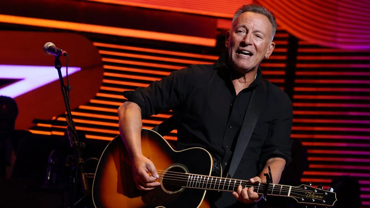 Bandmate updates on Bruce Springsteen's health amid peptic ulcer disease treatment
