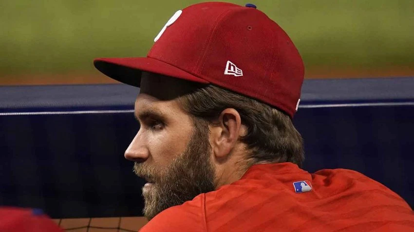 Philadelphia Phillies Place Bryce Harper on 10-Day Injured List