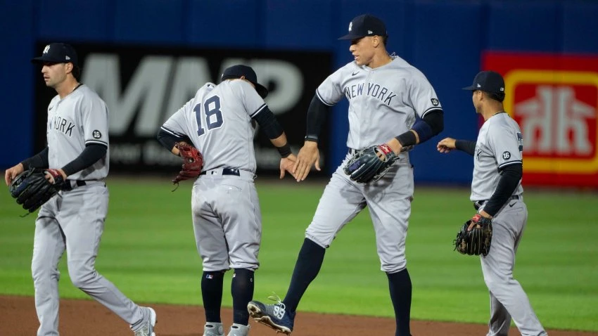 SEE IT: Yankees Turn Bizarre Triple Play Vs. Blue Jays