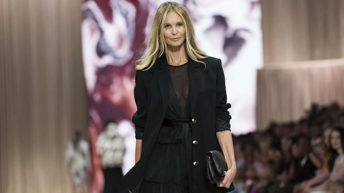 Elle Macpherson says she was diagnosed with breast cancer 7 years ago and refused chemotherapy