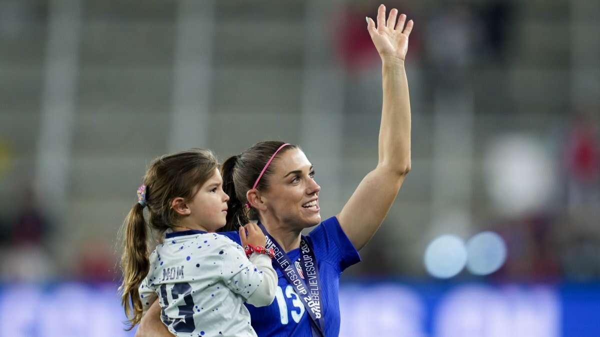 USWNT legend Alex Morgan announces retirement from soccer