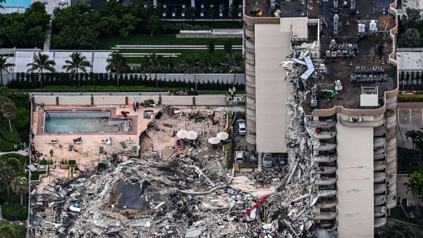 Cause of Miami Condo Collapse Unclear, But Experts Say Barrier Islands Present Risks