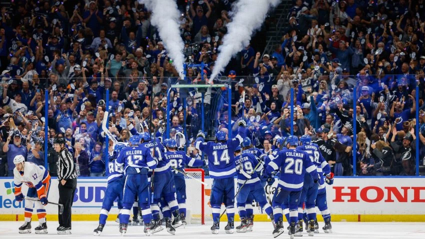Tampa Bay Lightning Defeat New York Islanders, Advance to 2021 Stanley Cup Final