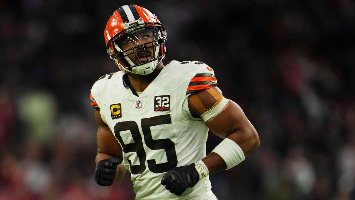 Reigning Defensive Player of the Year Myles Garrett requests trade from Browns