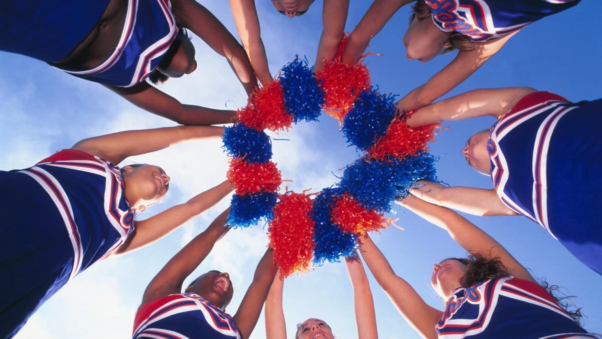 Cheerleaders can now go pro: Varsity Spirit's new league offers pay